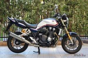 Honda CB1300SF SP 2019 Tampak Samping Kanan