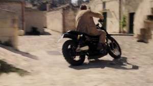 Triumph Scrambler di "No Time To Die"