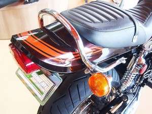 Close-up Behel Motor untuk Kawasaki Z900RS dari Doremi Collection