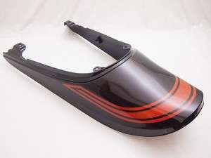 Tail Cowl ala Z1 untuk Kawasaki Z900RS dari Doremi Collection Red Stripes
