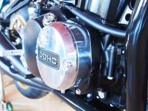 Tampak Samping Point Cover untuk Kawasaki Z900RS dari Doremi Collection