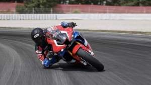 Honda CBR1000RR-R Fireblade