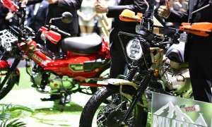 Lampu Depan CT125 Limited Edition Military Campster