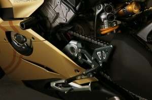 Mesin Ducati Panigale V4 by Aella