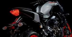 Tampak Belakang Yamaha MT-07