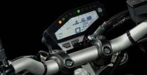 LCD Yamaha MT-09