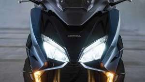 Lampu Depan Honda Forza 750