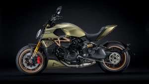 Tampak Samping Ducati Diavel 1260 Lamborghini