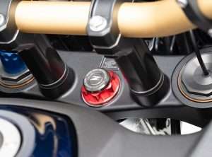 Mur Segitiga Atas CRF1100L