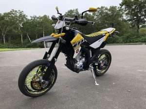 Tampilan Yamaha WR250X Custom