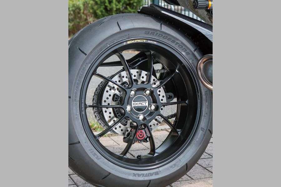 Ban Belakang Ninja H2