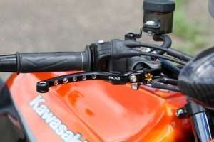 Handle GPZ900R