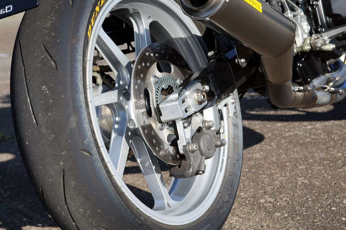 Kaliper Rem Belakang Z900RS