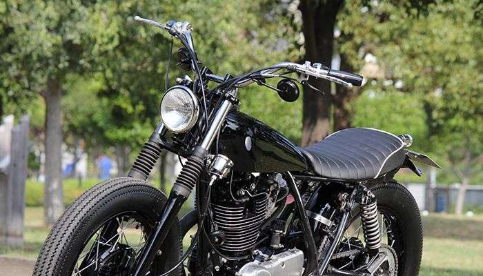 Lampu Depan SR400