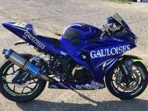 Modifikasi R3 Racing