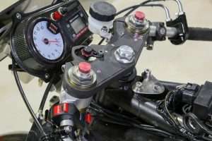 Stang Z1000 by POWER BUILDER