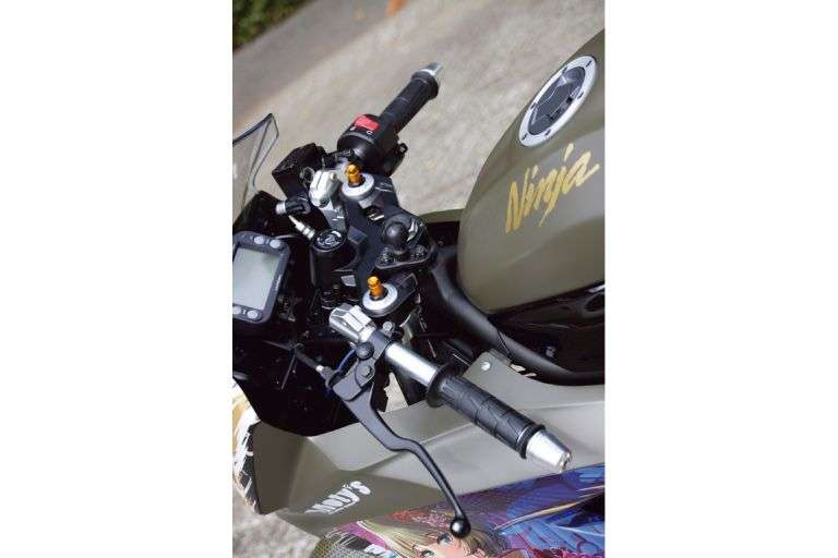 Stang Ninja 250 stang ninja 250 - Modifikasi Ninja 250 RR Mono oleh MH ASANO