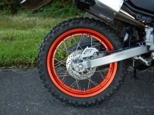 Ban Belakang Yamaha Serow250