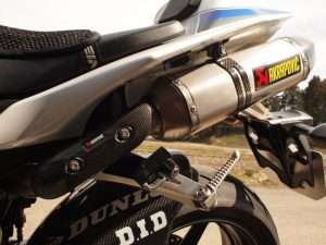 Akrapovic