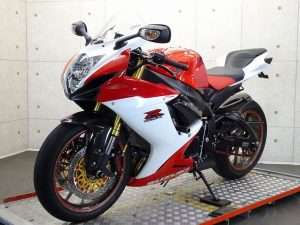 Modifikasi Suzuki GSX-R750