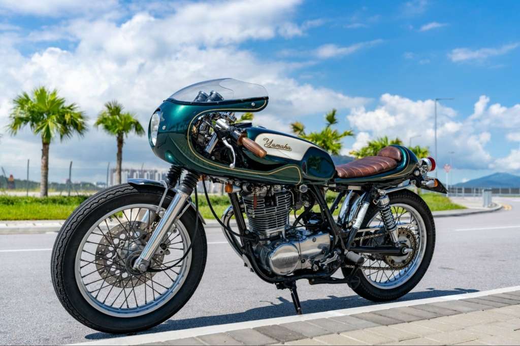 SR400 Hong Kong Custom Culture