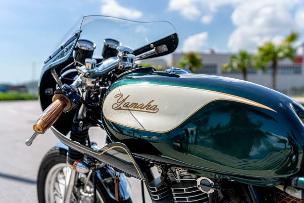 Emblem gold Yamaha