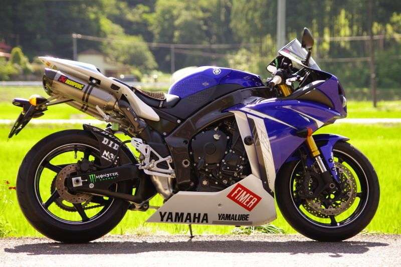Modifikasi Yamaha R1 Japan Custom Culture
