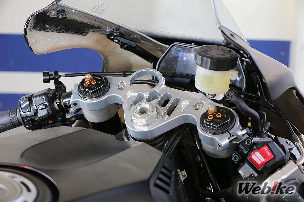 Sistem Kemudi Yamaha YZF-R1 sistem kemudi yamaha yzf r1 -