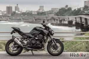 Kawasaki Z900 Tampak Samping