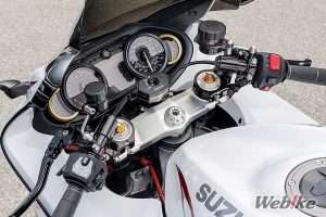 Stang jepit dan segitiga atas Active