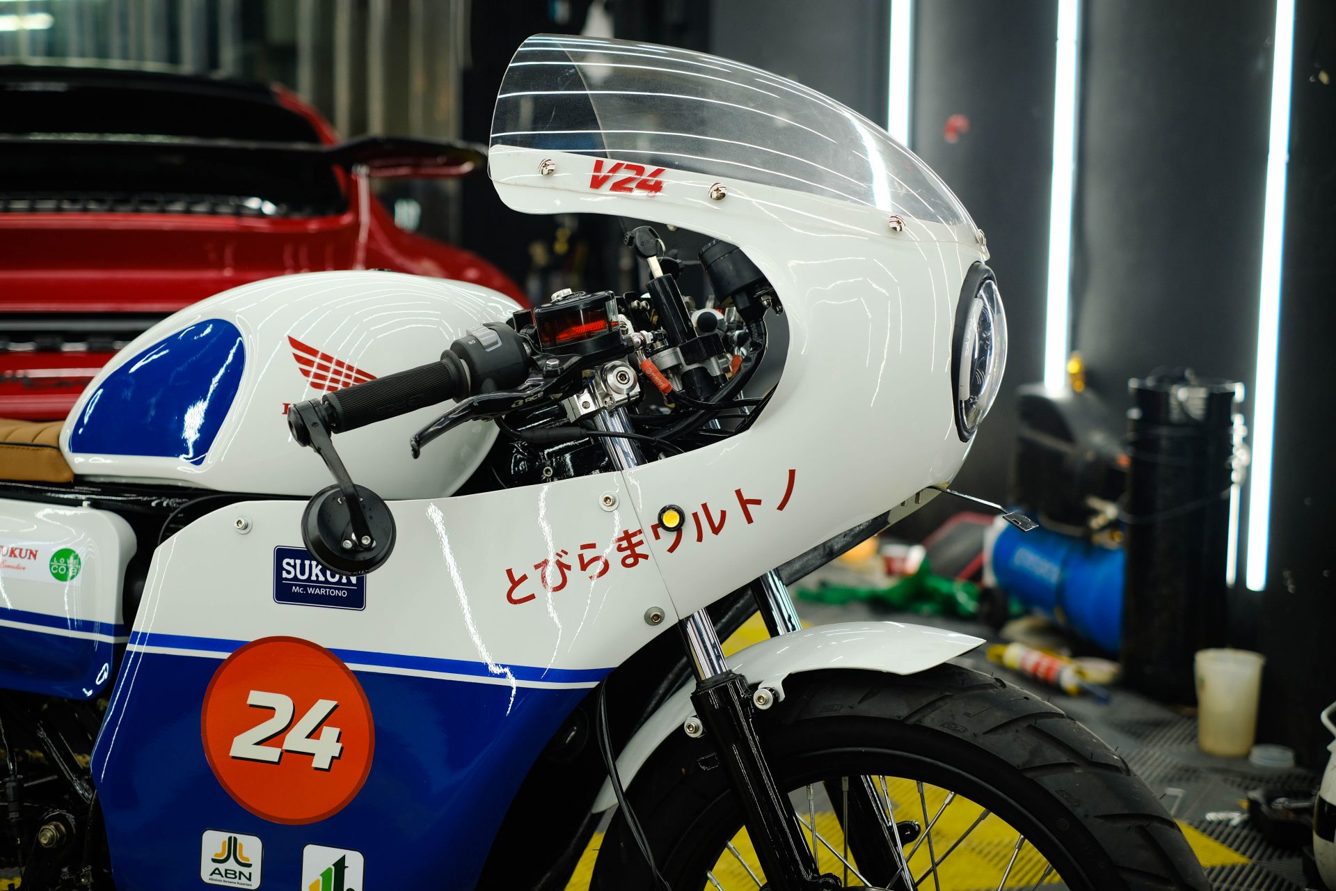 Honda Verza Cafe Racer Rainbow Moto Builder