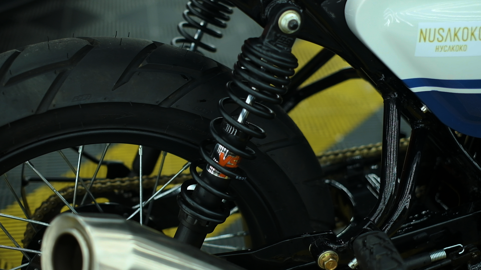 Shock Belakang Honda Verza