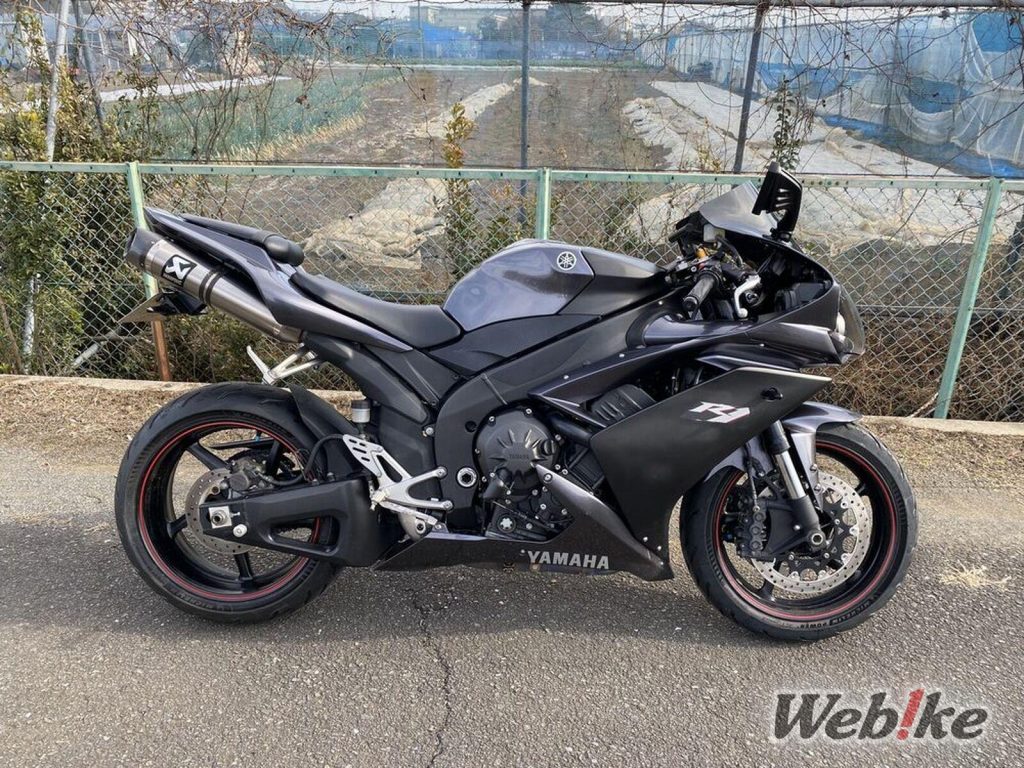 Yamaha YZR-R1 QB 1
