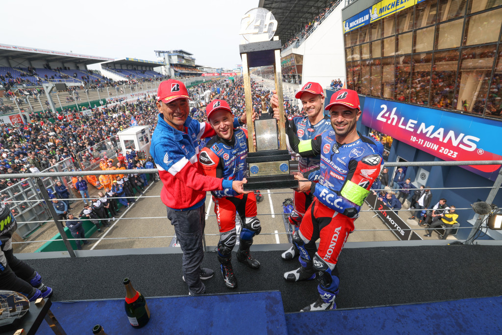 24 Heures Motos Podium