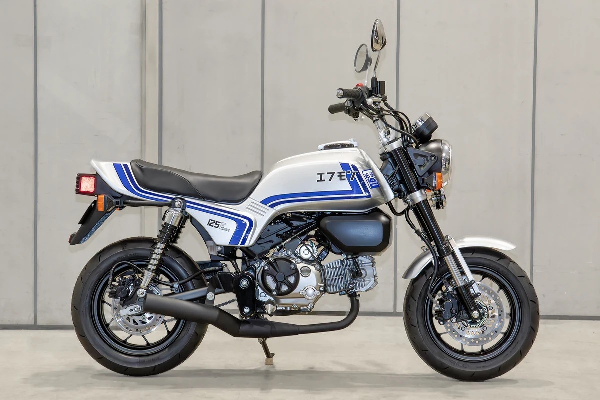 Body Monkey 125 Silver Blue