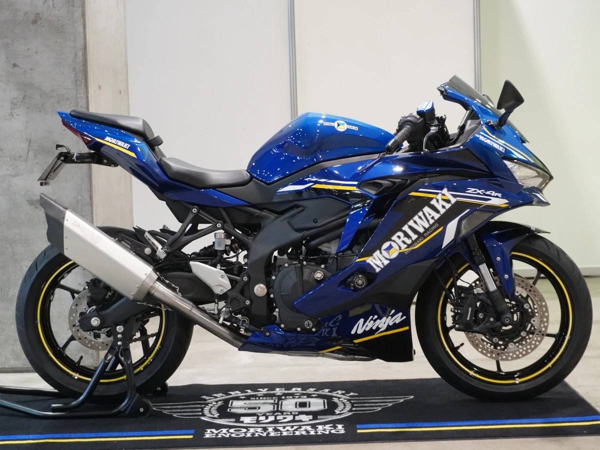 Knalpot Full System ZX25R Moriwaki
