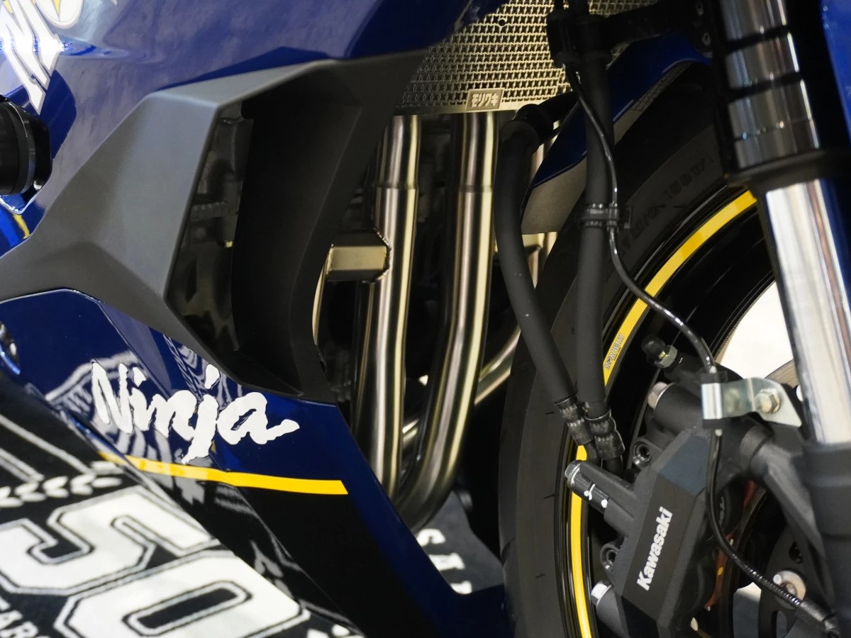 Knalpot Full System ZX25R Terbaru