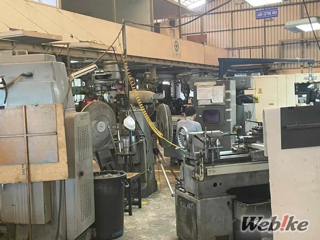 Mesin cutting CNC 2
