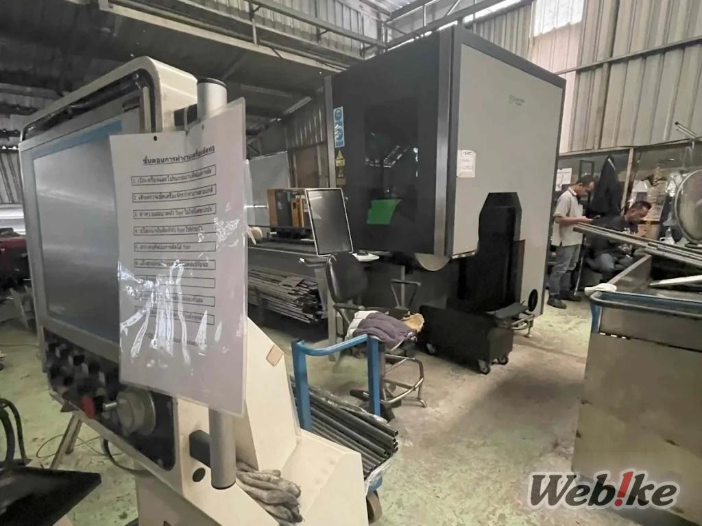 Mesin cutting CNC 1
