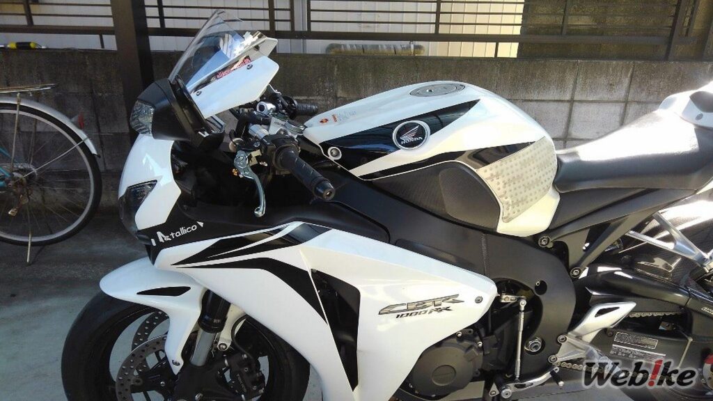 Modifikasi CBR1000RR 6