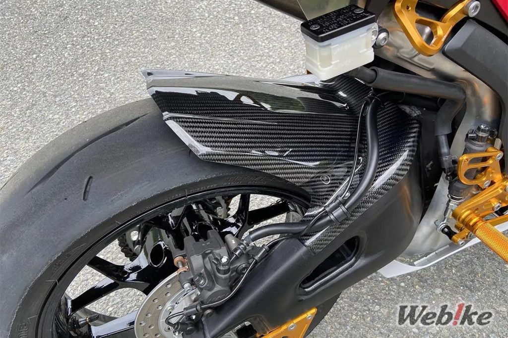 Spakbor Belakang 1 CBR600RR 2024 Magical Racing