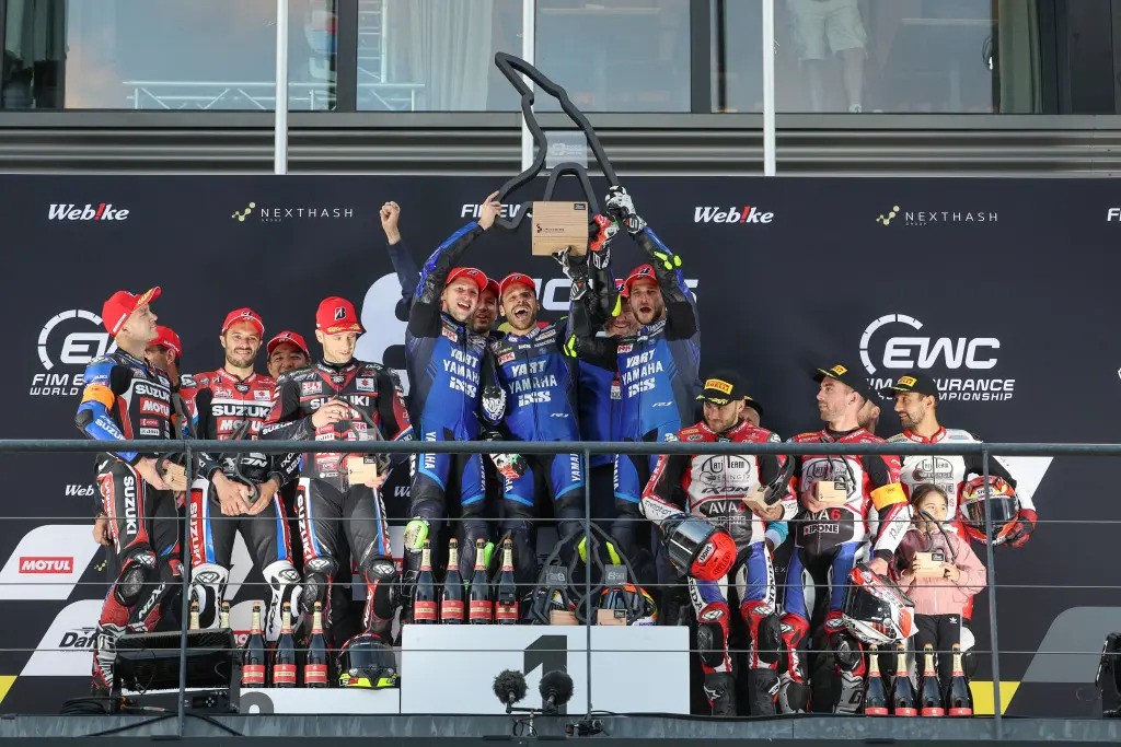 Rekap Laporan Balapan: YART Yamaha Tampil Sensasional di Spa EWC dan Hanya Selisih Satu Poin dari Yoshimura SERT