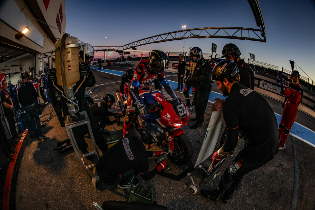 Mana-Au Competition FIM EWC