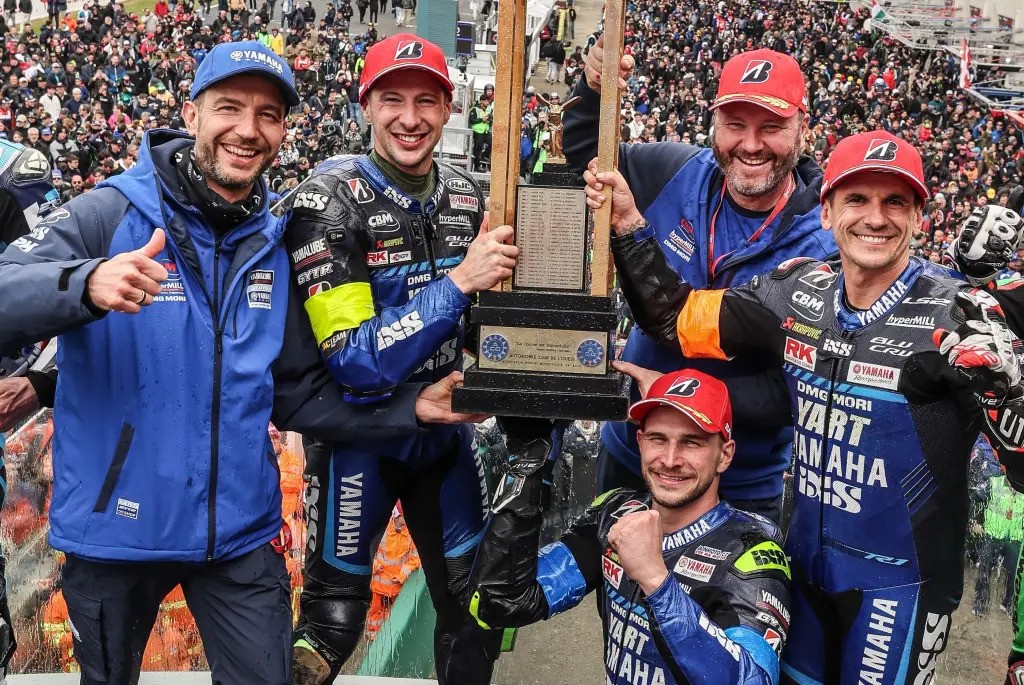 YART Yamaha Podium