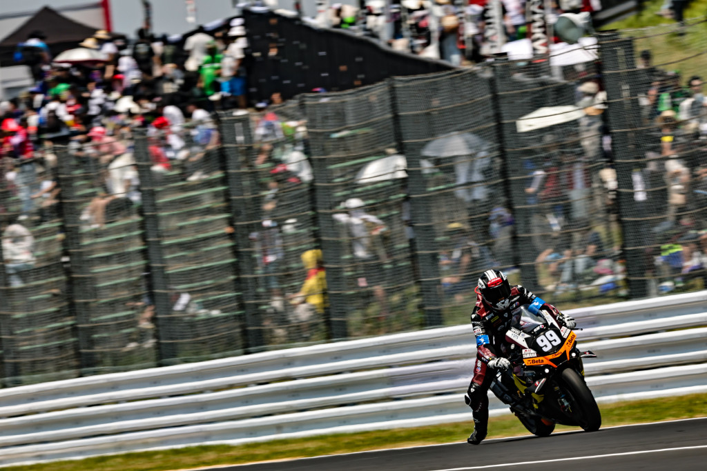Elf Marc VDS Racing Team KM99